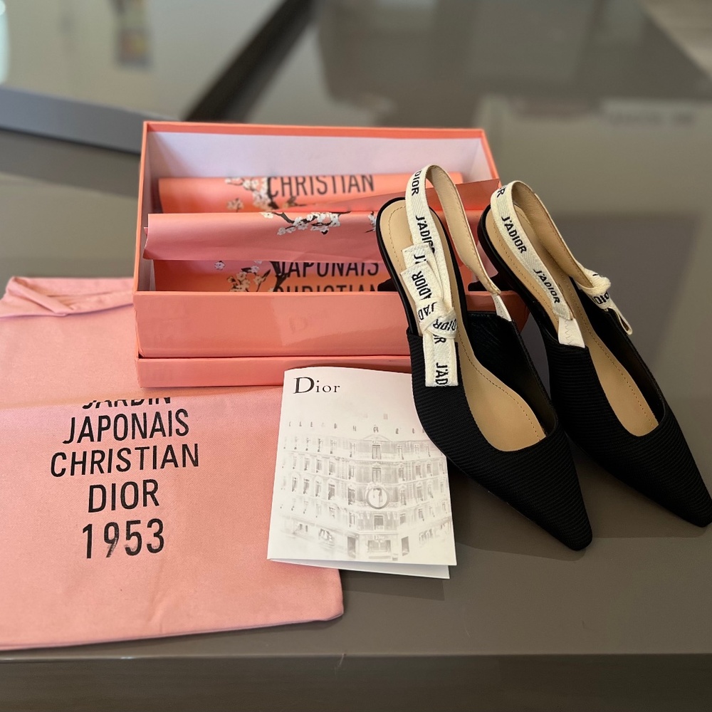 J’Adior Slingback Kitten Heels